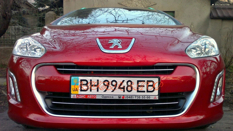 Peugeot 308 SW червоний Вавилон 5