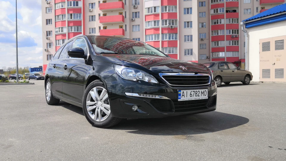 Peugeot 308 SW Perla Nera 4