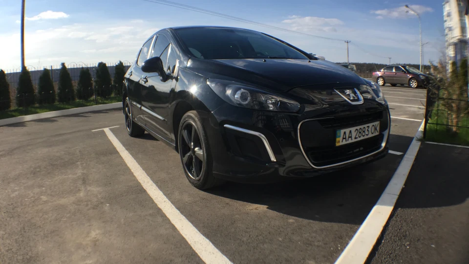 Peugeot 308 4