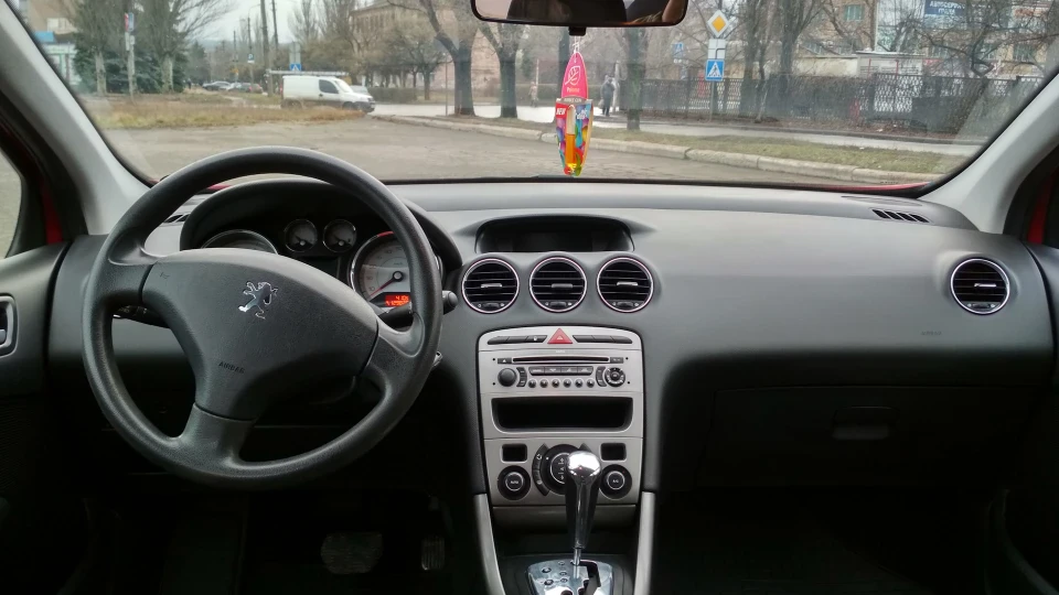 Peugeot 308 2