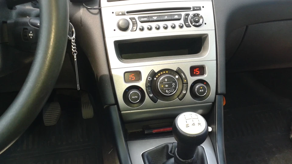 Peugeot 308 2