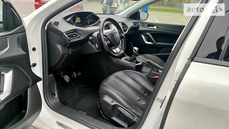 Peugeot 308 2