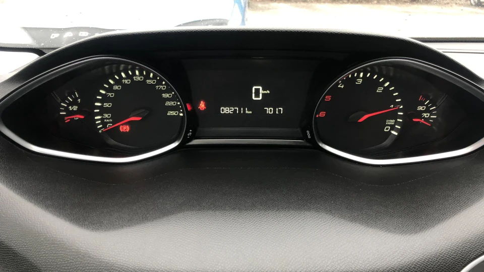 Peugeot 308 5