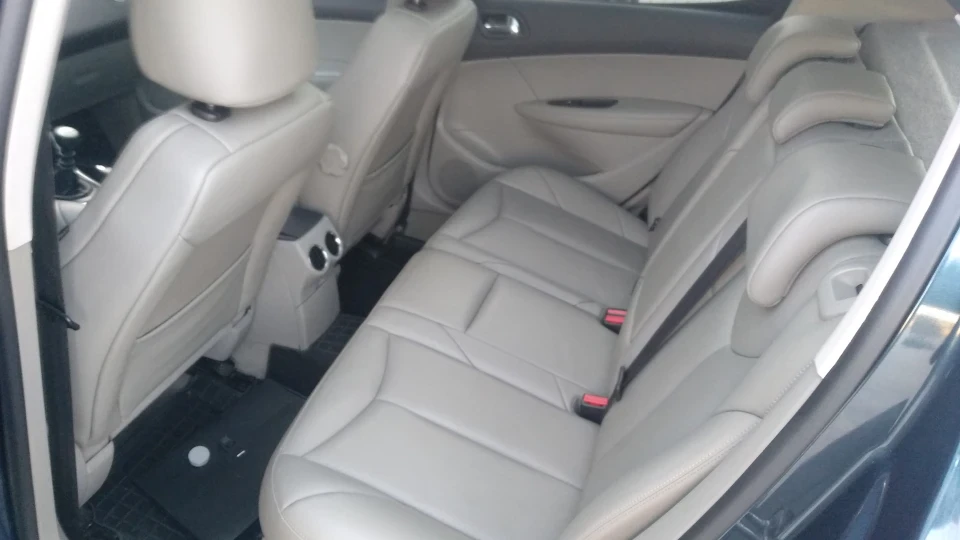 Peugeot 308 1.6 турбо 3