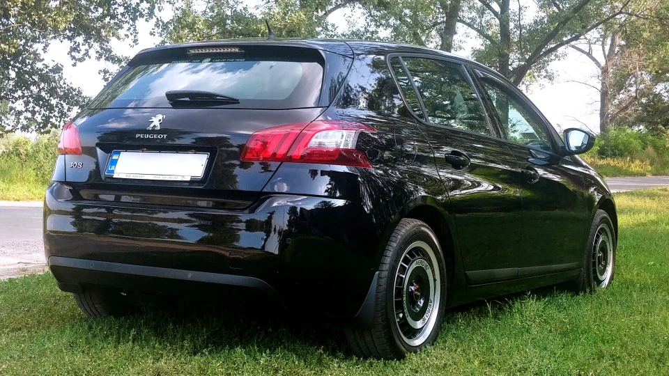 Peugeot 308 ACTIVE «bébé» 2