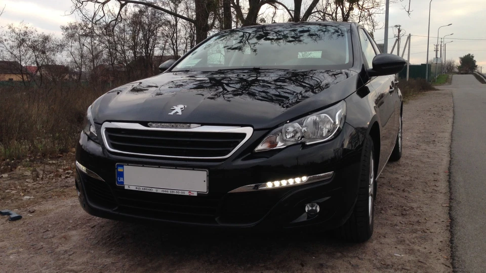 Peugeot 308 ACTIVE «bébé» 3