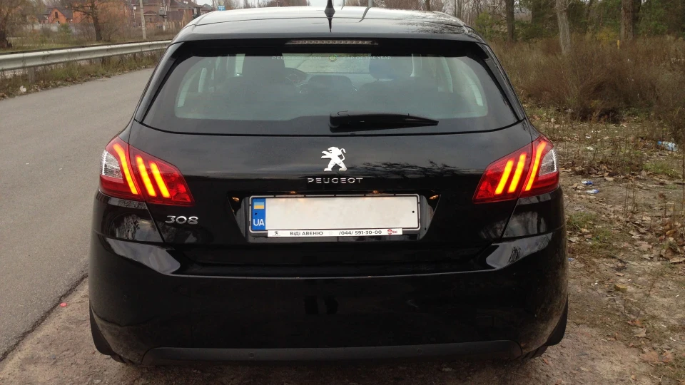 Peugeot 308 ACTIVE «bébé» 5