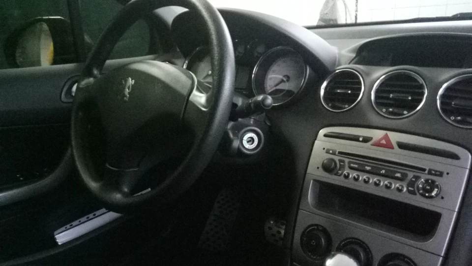 Peugeot 308 Coupe 5