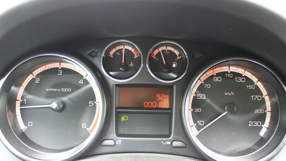 Peugeot 308 Crystal-ик 5