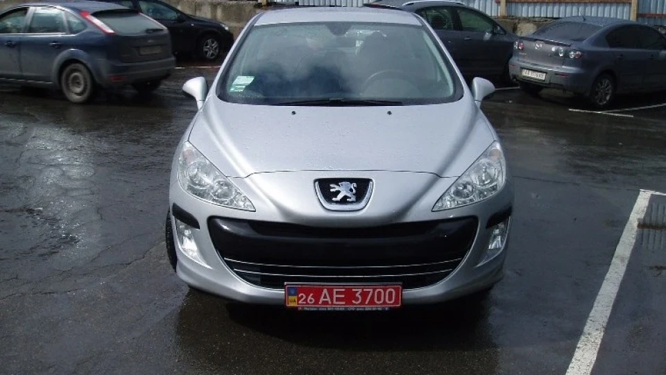 Peugeot 308 Лев)
