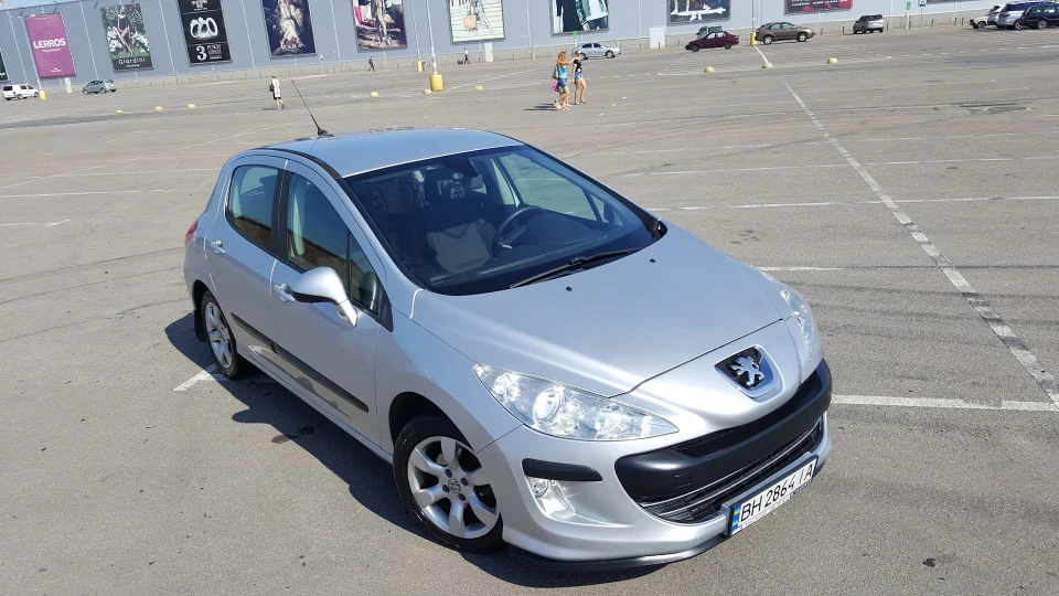 Peugeot 308 металік 2