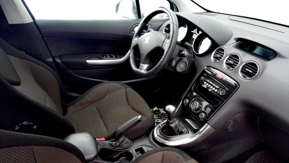 Peugeot 308 Турботрактор 1,6 мех
