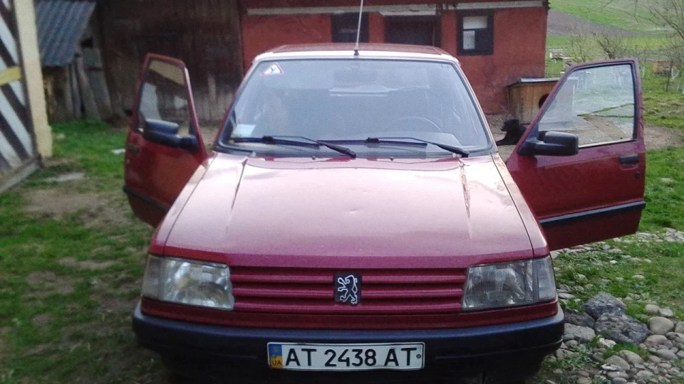 Peugeot 309 1.4 бензин 5