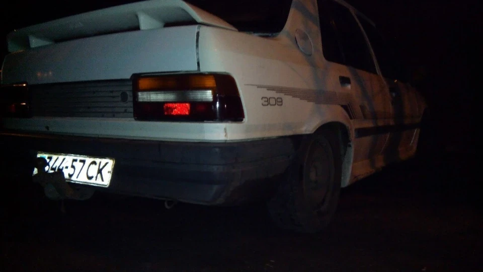 Peugeot 309 1.6 інжектор 2