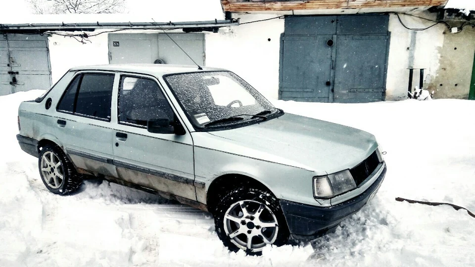 Peugeot 309 French "Slavuta" 2