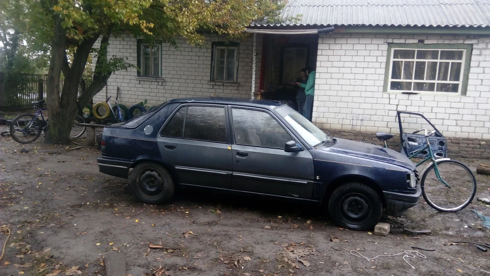 Peugeot 309 поки не розібрався 2