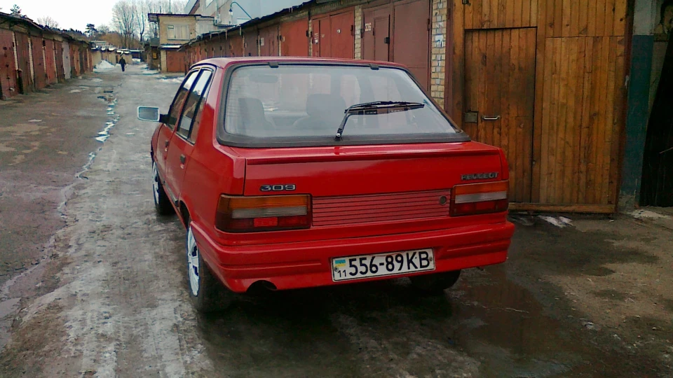 Peugeot 309 Таз
