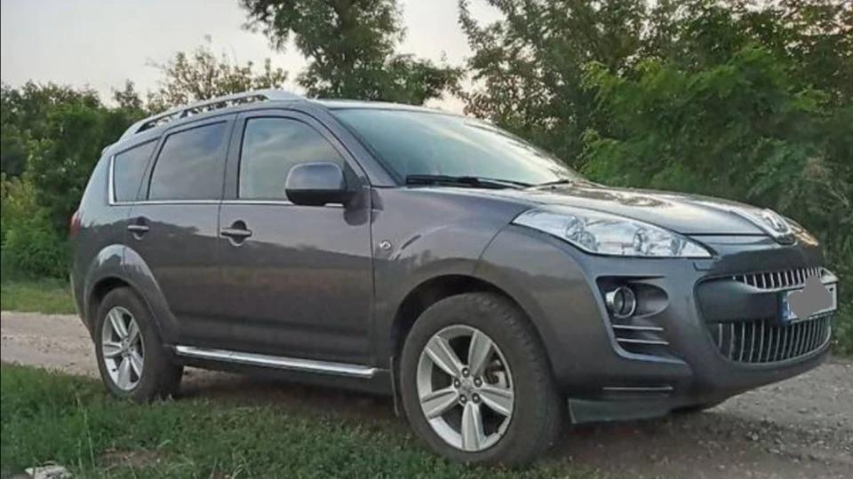 Peugeot 4007 2.2 HDI