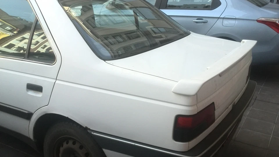 Peugeot 405 2.0 i 3