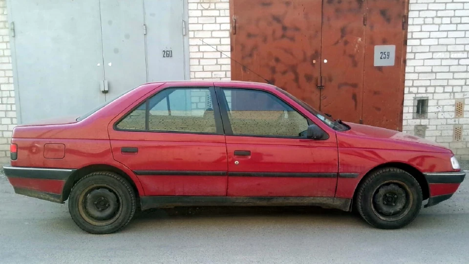 Peugeot 405 GL 2