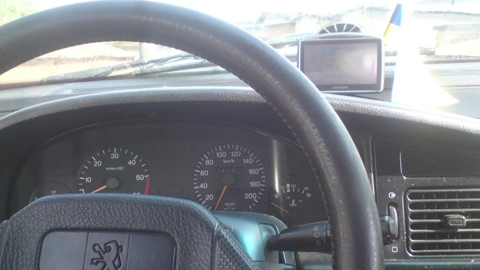 Peugeot 405 GLX 1.9 turbo D 2