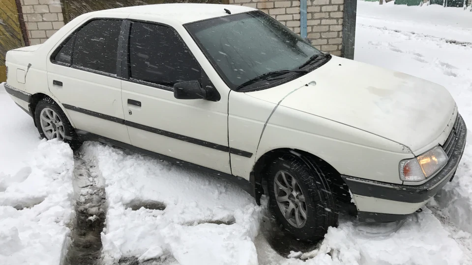 Peugeot 405 Mi8 4