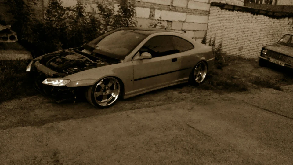 Peugeot 406 Coupe 180 сил