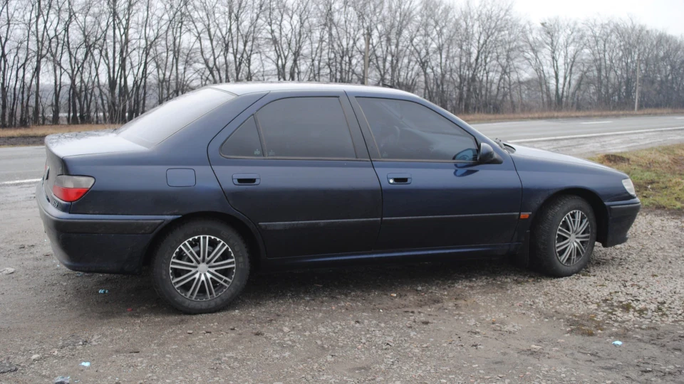 Peugeot 406