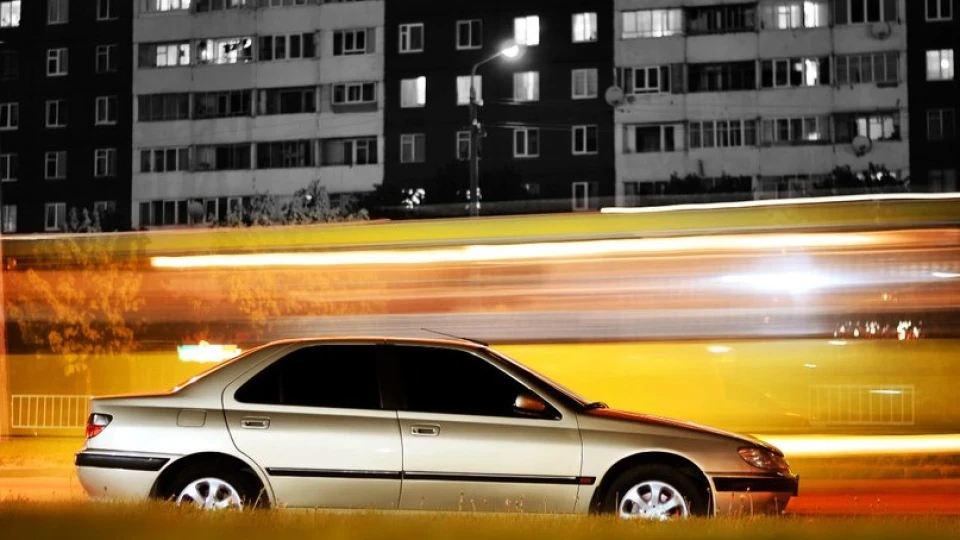 Peugeot 406 2.0 бензин 4