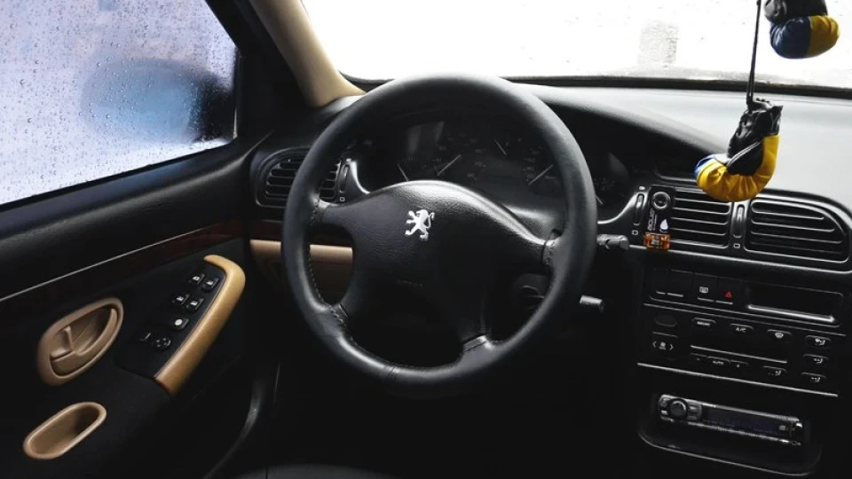 Peugeot 406 2.0 бензин 5