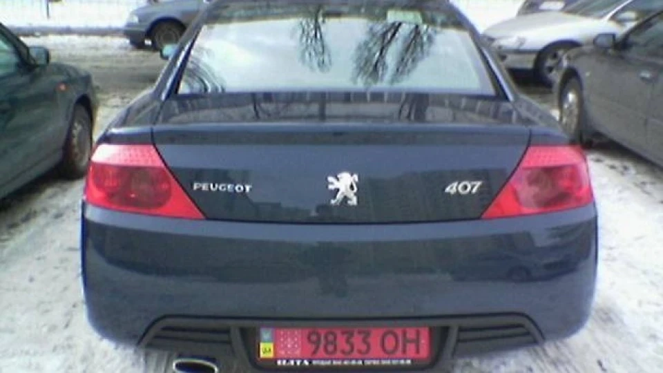 Peugeot 407 Coupe 2