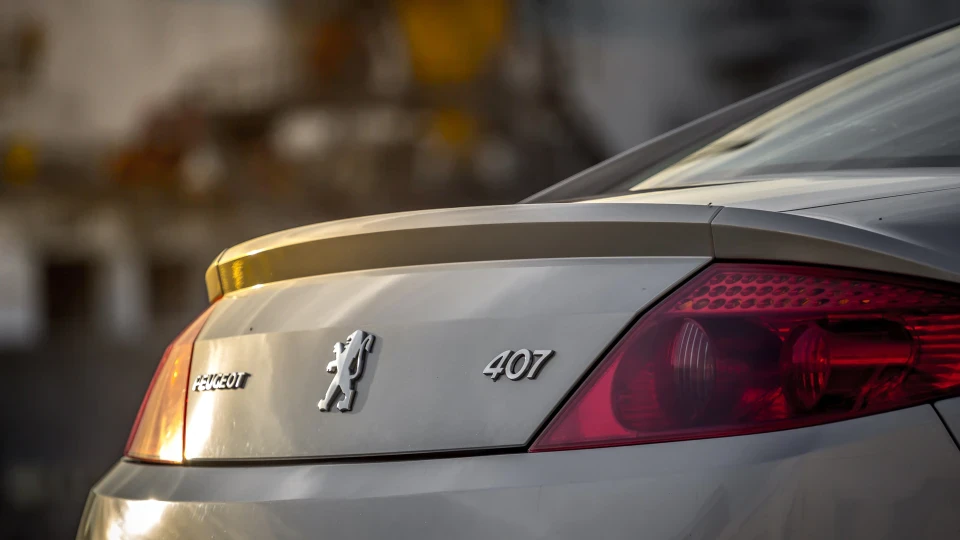Peugeot 407 Coupe Aluminium 4