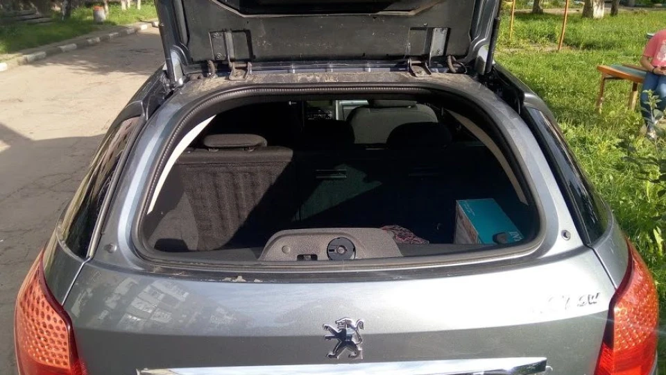 Peugeot 407 SW Сіре лагідне зло 2