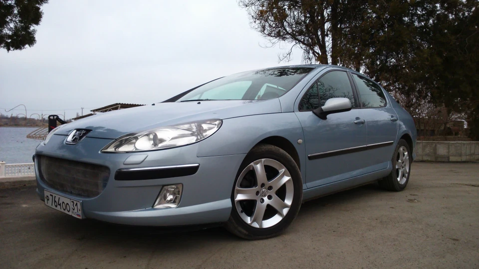 Peugeot 407 у подібному навіть не сидів