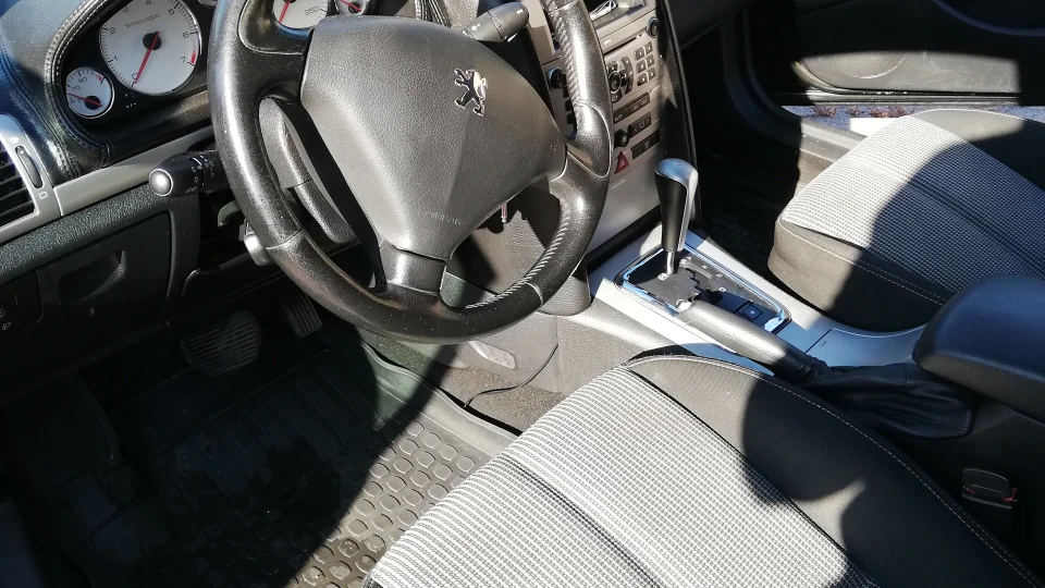 Peugeot 407 Жидомобіль з Левенем на 5