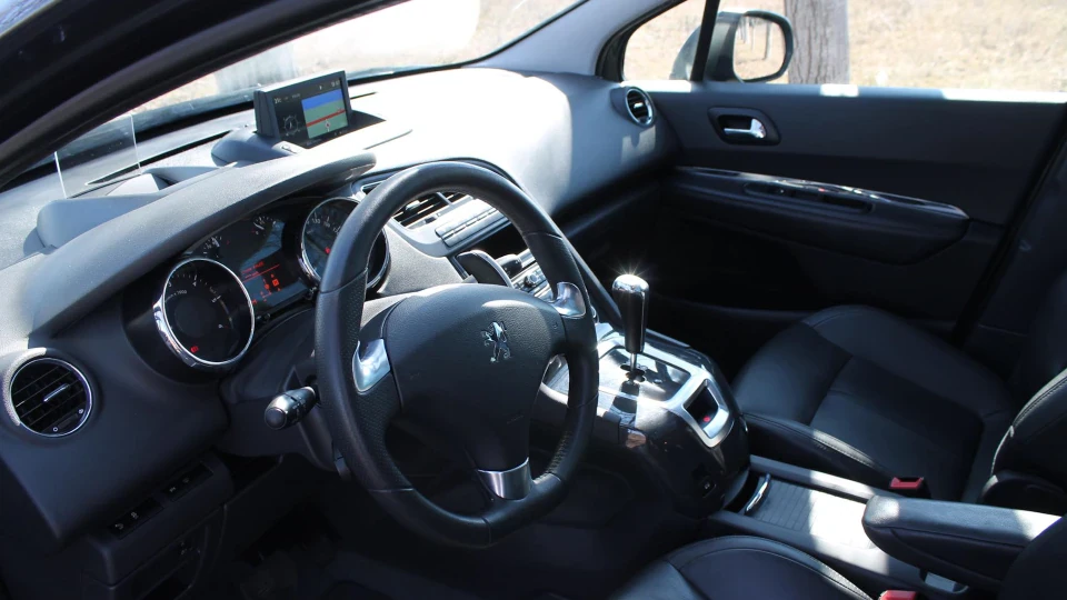 Peugeot 5008 3
