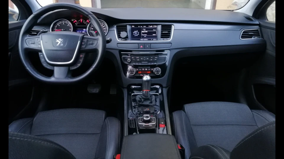 Peugeot 508 SW Amélie 5