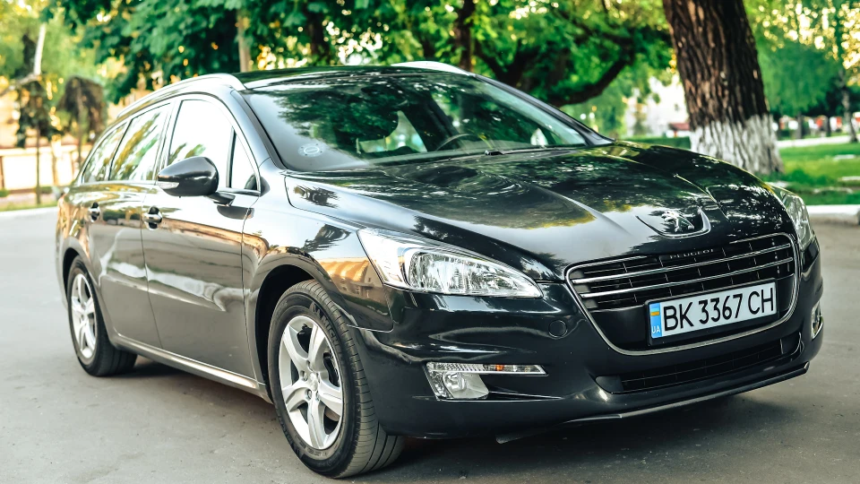 Peugeot 508 SW Сірий Лев 2
