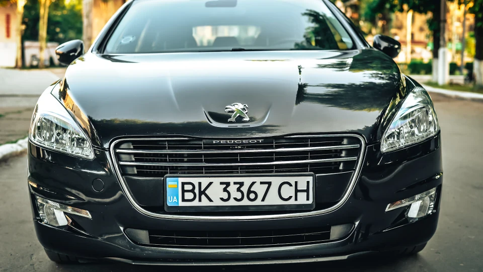 Peugeot 508 SW Сірий Лев 3