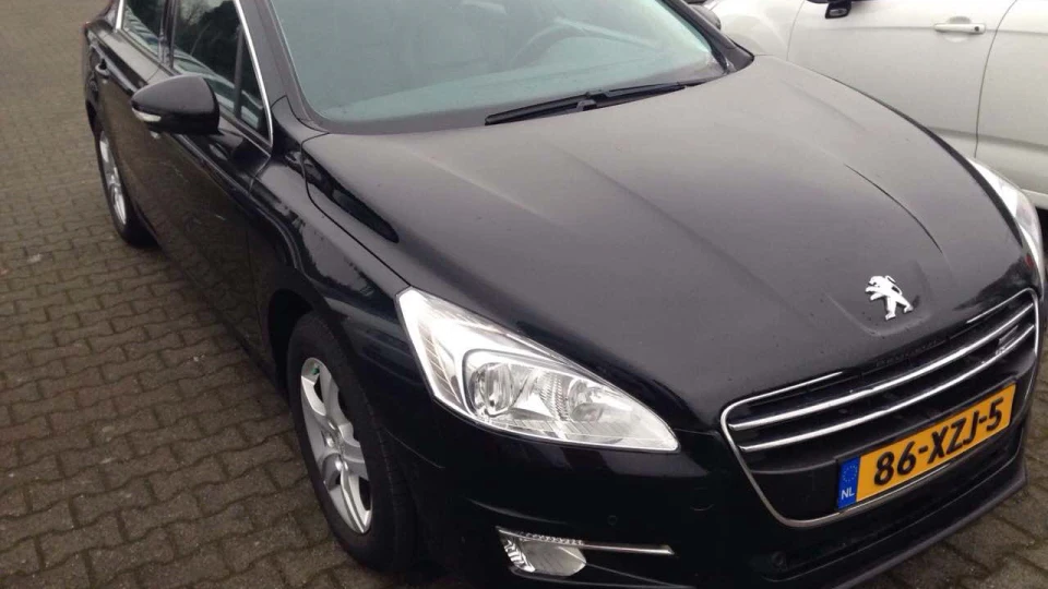 Peugeot 508 2.0 hybrid 4×4 5