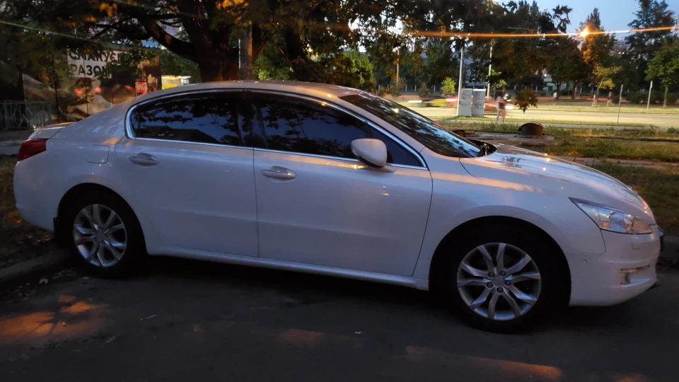 Peugeot 508 Білий Тепловоз 2