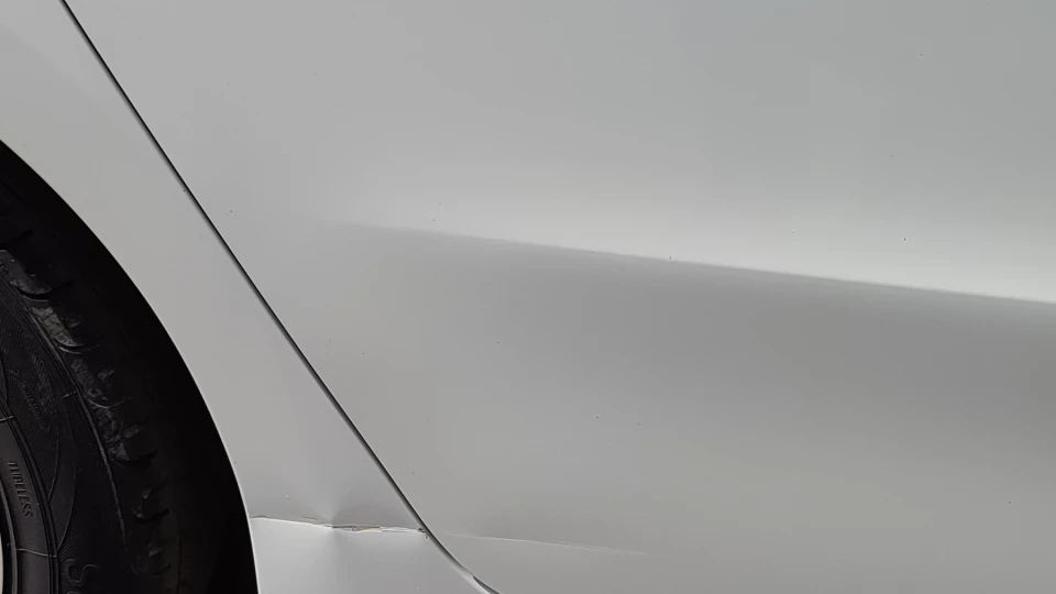 Peugeot 508 White Lion 3