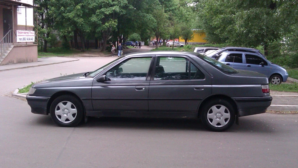 Peugeot 605 2