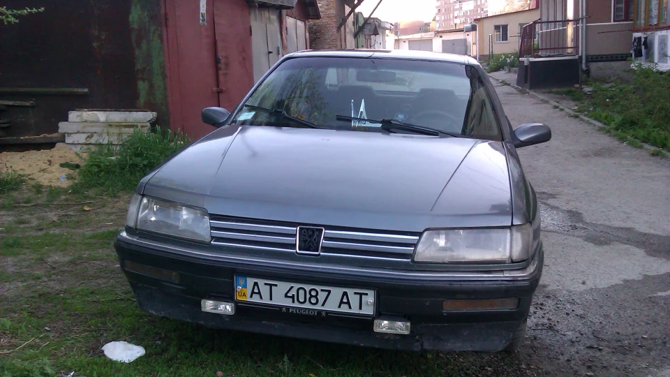 Peugeot 605 4