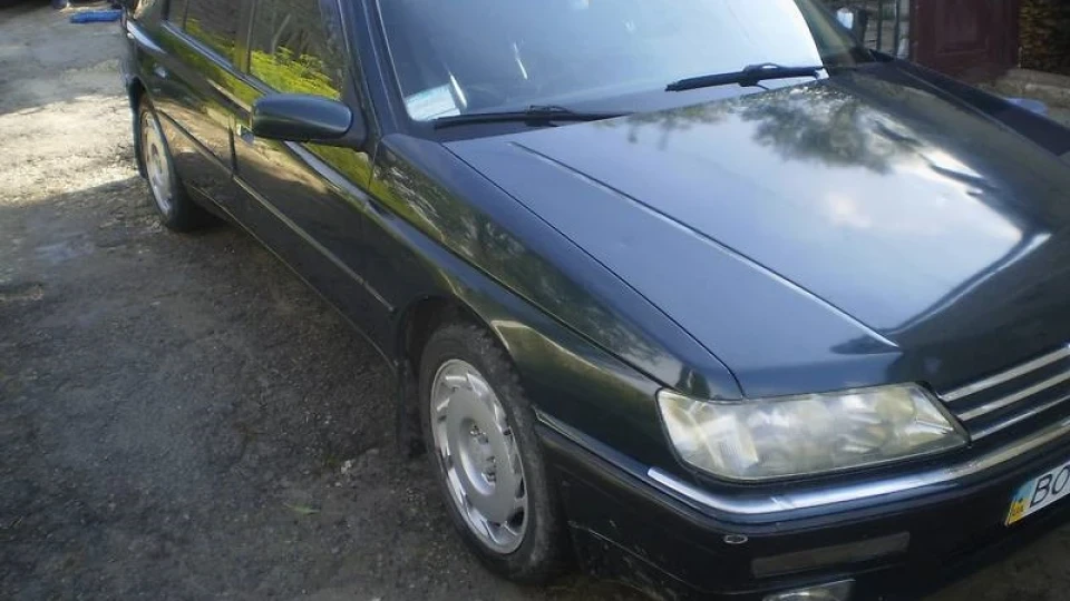 Peugeot 605 5