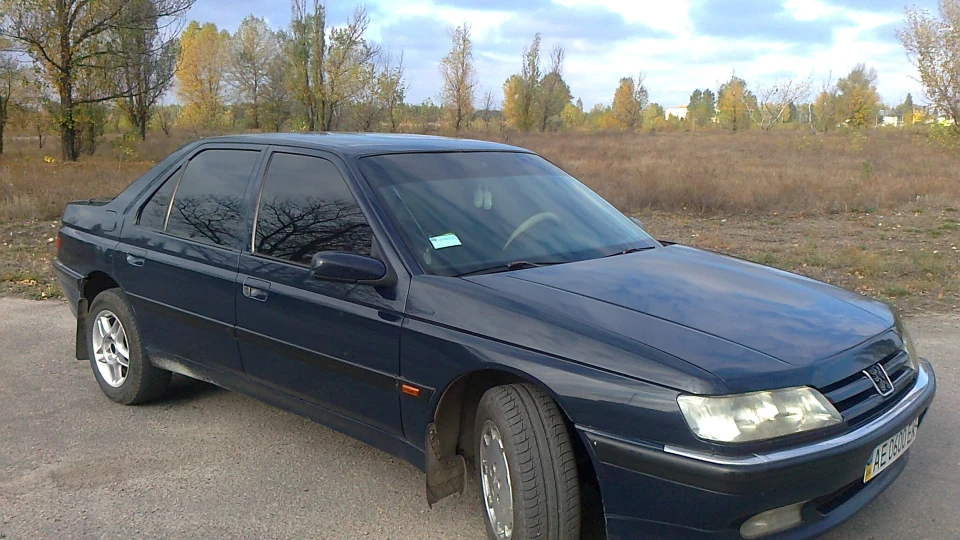 Peugeot 605