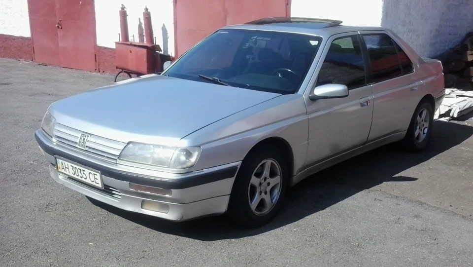 Peugeot 605 2