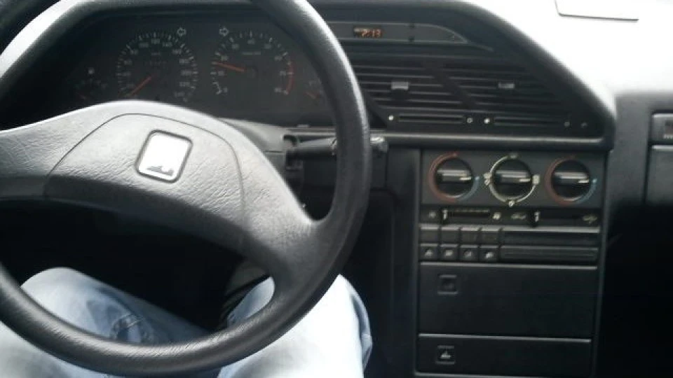 Peugeot 605