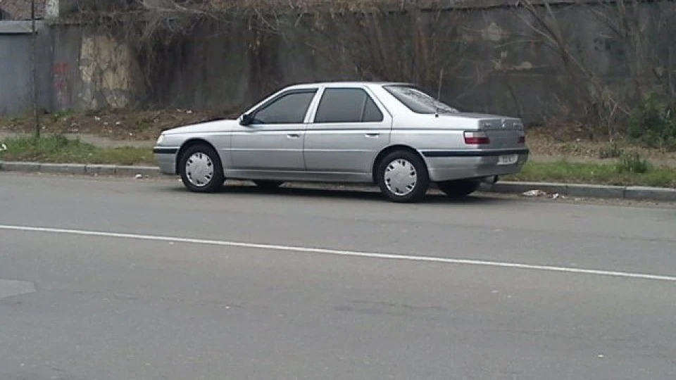 Peugeot 605 4