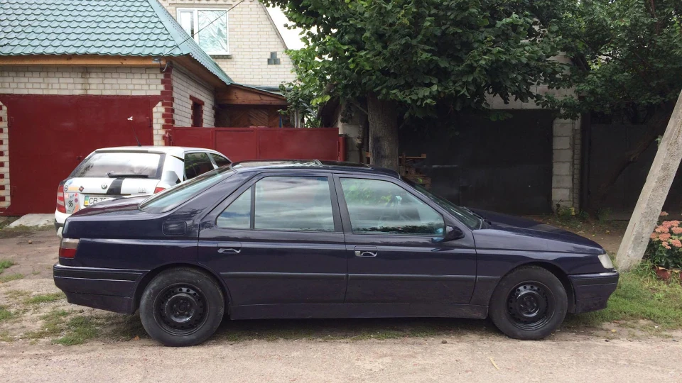 Peugeot 605 2